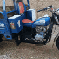 ستوته صقر • توك توك • قابل تفاوض