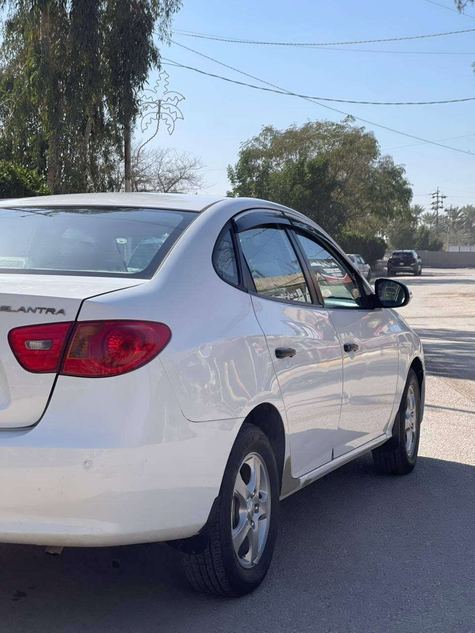 سلام عليكم النترا مقدس موديل 2010 خليجي محرك 1600 دكشن عالي سياره بيه بارد بلبنيد فقط وشوية بالدوسة موضحة  والباقي كفاله تحويل مباشر هزه سنويه رقم دولي تحويل شوكت مايعجبك حداديه تبريد محرك كير كفاله مكان سياره بابل السعر 106 قفل قفل من لأخير 
اخوان كل تفاصيل السيارة ذاكرها الي ما يعجبه السعر او السيارة يعبرها بكلمة طيبة 

الهاتف ***********
