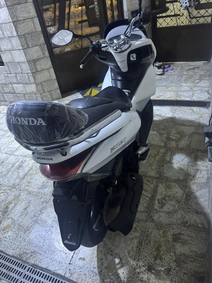 السلام عليكم جيل الاول. مكينه مفتوحه. خوان  دراجه هل موجود تاخذ مني كوم حديد كوم حديد  سعرها 850    تليفوني  ***********. بلديات حي تراث
