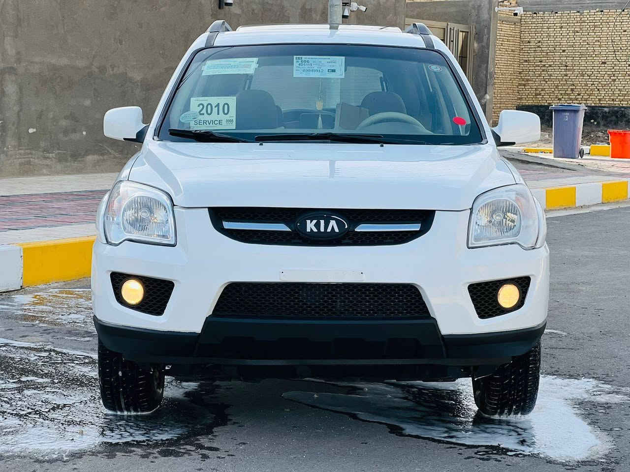 سلام عليكم الى عشاق الجديد والمقدس وضع شركه
كيا سبورتج موديل 2010 تحويل باسم المشتري خليجي كفاله عامه ضربه وصبغ وتبديل وبارد ما عده صبغ خشم البنيد فقط والباقي كفاله 
مواصفات سياره فول فتحه سقف شاشه كامره 5 ويل كروم باقي مواصفات معروفه 
محرك 2000 دوش مكينه وكير وحداده وتخم تاير ع وضع شركه 
مشيه قليل وجديده 
مـكــان-الــسياره-الناصرية$
الــســعر: 125 وبيها مجال ترهم مراوس بيع بالخدمه 
الاستسفسار اكثر 
***********
***********
