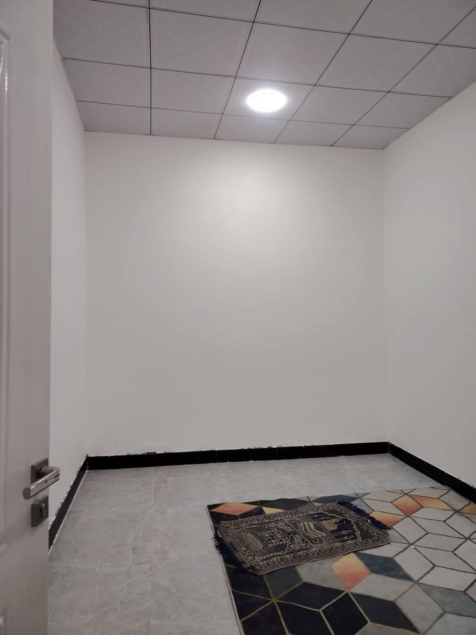 فرصة لأصحاب الإمكانيات الضعيفة.
يتوفر أربع بيوت كل بيت المساحة 100م

إبي الخصيب - مهيجران - قرب جامع الگرية .

البناء حديث 2026✨🏠

#سعر_البيت_الواحد :: 42 مليون وبي مجال .

#الركن ٥٠ مليون قابل للتفاوض 

#كل_بيت_يحتوي :: طارمة أستقبال مطبخ صارلة

غرفتين منام صحيات داخلية مناور صحيات خارجية.

#نوع_العقار :: وقف سني مسجل أصولي . سنوياً 100 الف

#الخدمات :: ماء كهرباء تبليط انارة منطقة سكنية ومخدومة.

تتكاتب تستلم بيتك 🔑🤝

#للأستفسار ::***********
