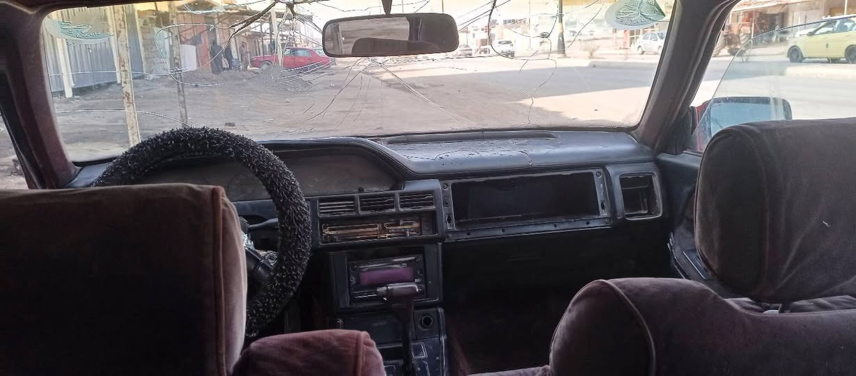 سلام عليكم سيارة مازده للبيع مسجله فحص بصره السيارة  مكفولة محرك 4 محرك  يصرف وكير شرط كير اتوماتيك وصدر وكهربايات كلها شغاله السعر 7وبيه مجال مراوس هم يرهم ابيع قصاط وكلشي وسعرو اتصل ***********
مكاني صلاح الدين قضاء الشرقاط
