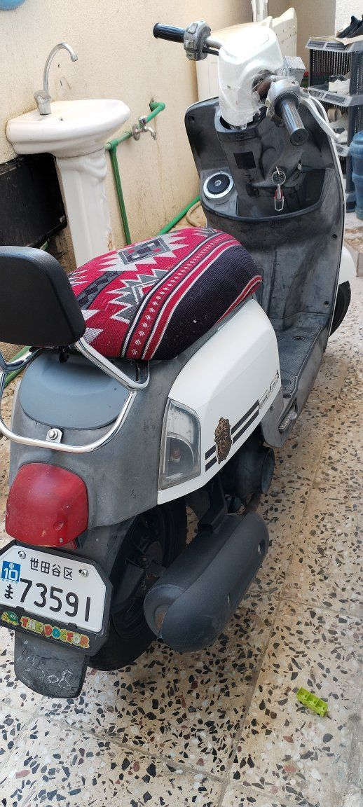 السلام عليكم بوليسي موديل 2008 كابريتر كفاله عامه بلادي وصل معرض موجود مامفتوح برغي بيهه شرط الفحص مال جناي السعر 775 بيه مجال بسيط مكاني كربلا شراي تفضل خاص


**إذا كنت صاحب هذا الإعلان وتريد حذفه لأي سبب، رجاءا أرسل رسالة إلى الدعم الفني**