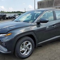 توسان ٢٠٢٣ • ٦٤ ألف كم • تبديل باب خلفي