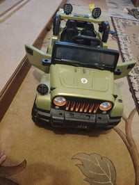 سيارة أطفال • شحن • نجف