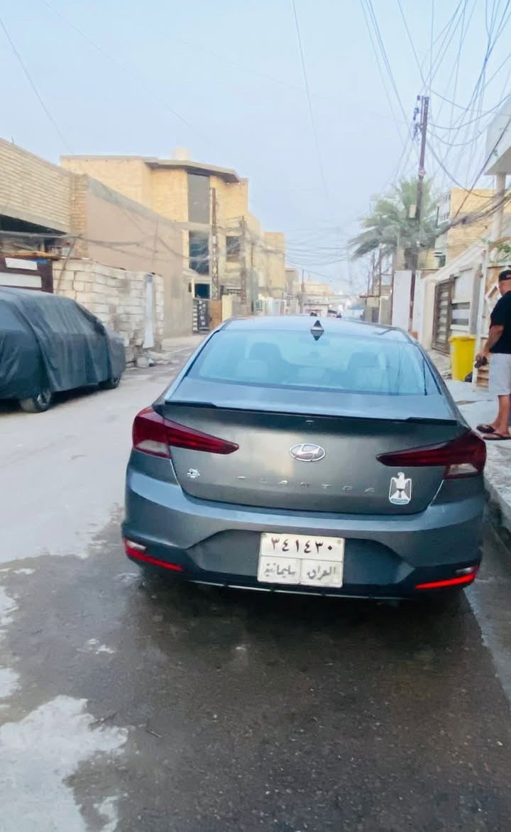 الـسلام عـليـكم
النـترا 2019للبـيع
مـواصفات نــص فـول
حـادثه قـبق جنطه فقط 
بـجم كـبـس ماشيه ١٣٨
السـياره جـديـده 
وصـور السونـار مرفقه بلـمنشور 
السـعر118 وٌبـيها مـجال بـصيط 

 مكاني بغداد  السـيديه قرب تقاطع الدرويـش***********
