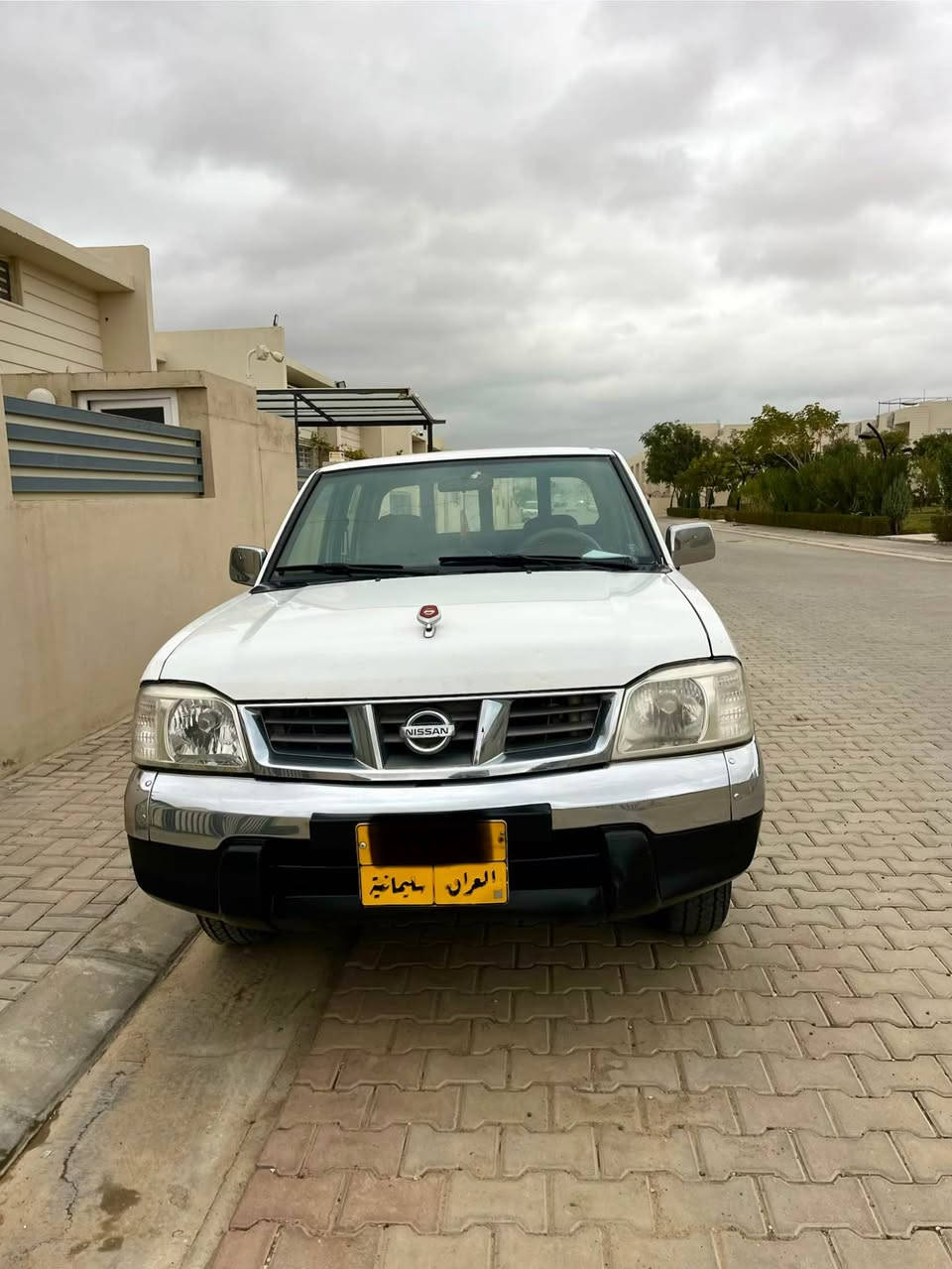 نیسان ٢٠٠٨ یابانی
سەیارەکە بێ عەیبە گێرو مەکینەی بەشەرت، ٤ جام کارەبا، ٤ تایەی لۆکی لە ژێرە،تەبریت سارد و گەرم لەسەر سویچ،مەکینەی نەکراوەتەوە
سەنەوی ساڵێکە بەسەر چووە، بەشەرتی وەکالە.
سەیارەکە لە کەلارە
*********** كالار, السليمانية
