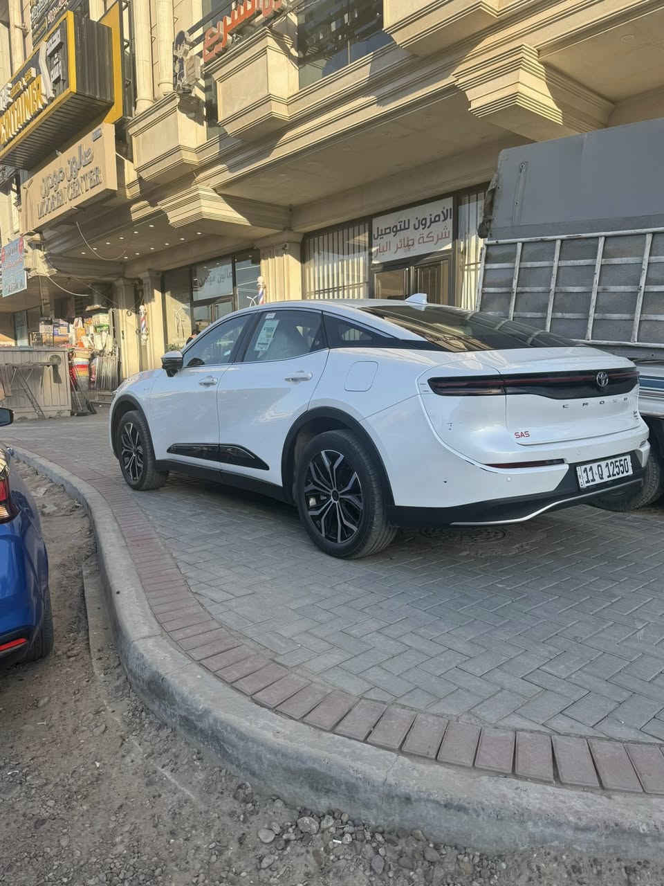 كروان بلاتنيوم 2025 وكاله ساس خليجي عليه ضمان 60 الف كيلو فول مواصفات خمس كامرات رادار امامي خلفي رادار توقف ذاتي حلوه السياره بحاله الزيرو ماشيه ٤٠٠٠ 
كشنات تدفه تبريد عنوانه بغداد حي القاهره السعر ٥٥ مليون وبيه مجال ***********
