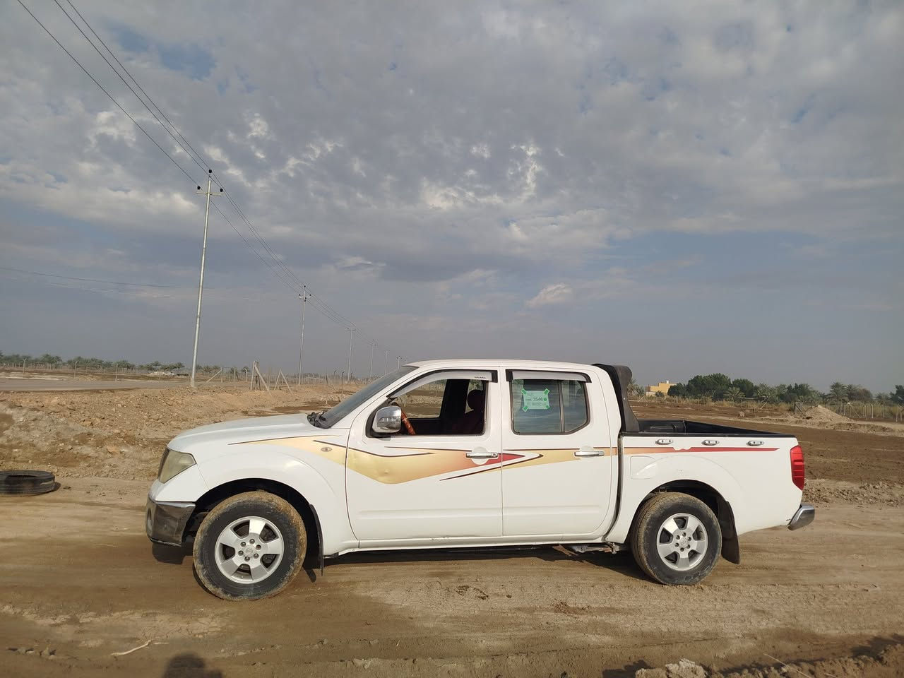 نيفارا محور فيفياي 2012مابيها  صبغسعرها92رقم واسط مكاني بابل ***********
