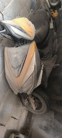 دراجتين • فحم • طافي