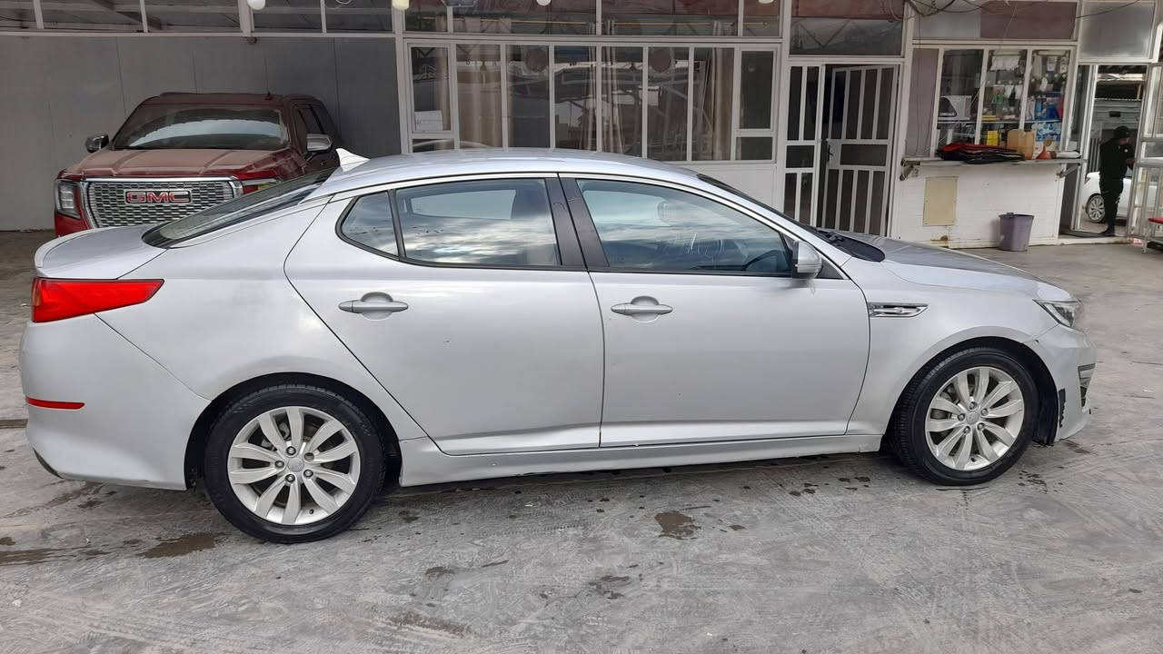 اوبتيما ٢٠١٥ خليجي محرك ٢٠٠٠ دوش مصبوغ حزام 
سنويه نافذه السعر ١٢٥ 
***********
