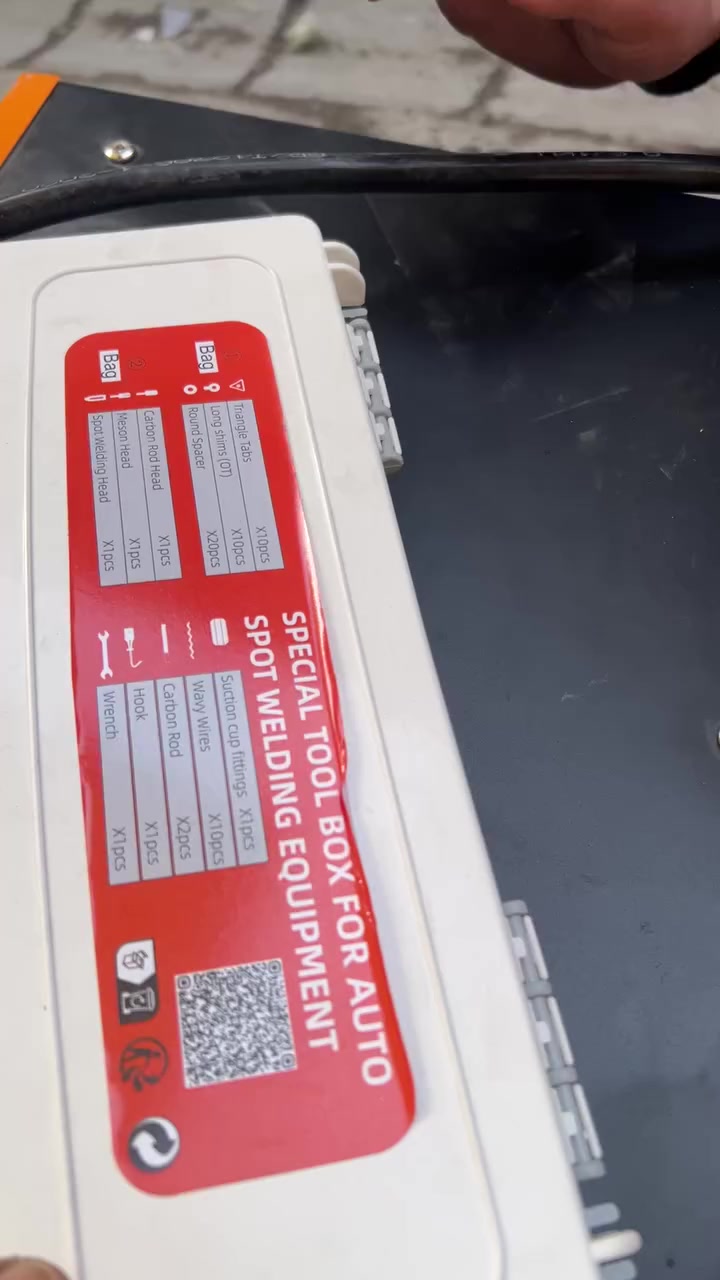 جهاز نتاش كهربائي صيني حجم ٩٩٠٠ متوفر جهاز غني عن التعريف شي راقي يعدل البوط يوجد خدمة توصيل بغداد ومحافظات ***********
