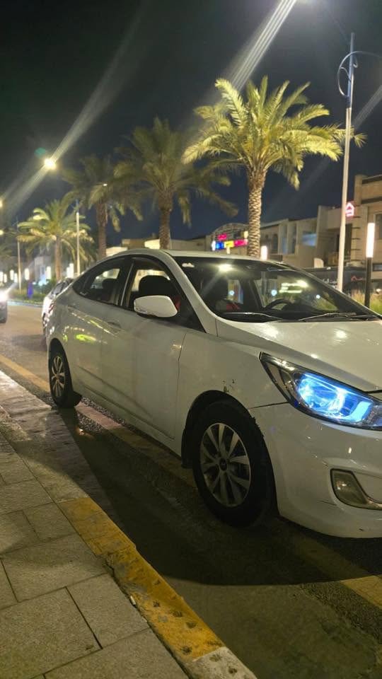 السلام عليكم اكسنت ١١ للبيع مصبوغ حزام بدون ضرر سونار موجود متواجد بغداد السعر٦٠ وبيها مجال *********** ابو علي
