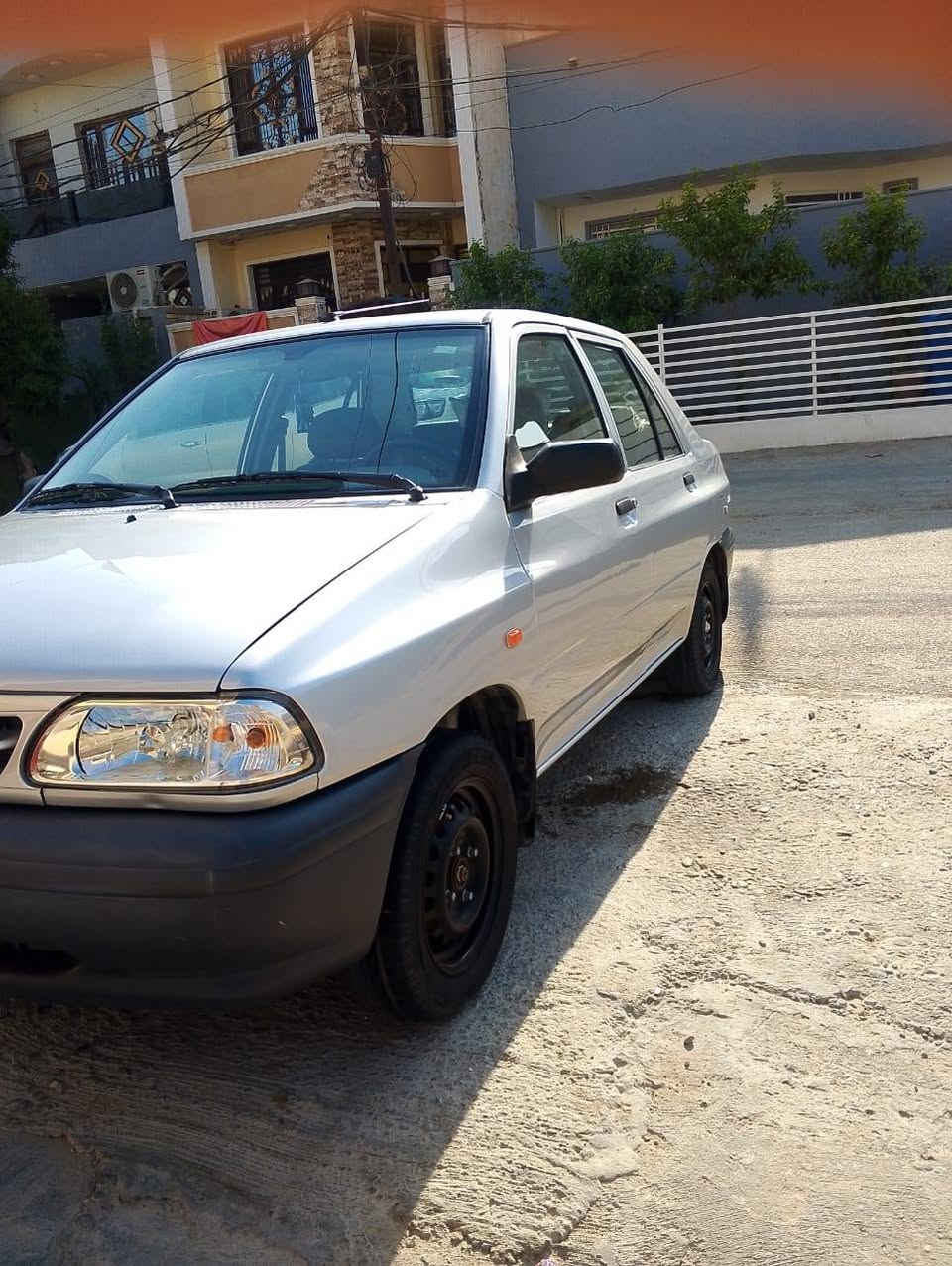 سايبا موديل ٢٤
ماشيه ٥٦ الف فقط 
مكفوله كفاله عامه فقط بارد بالباب شويه 
للإستفسار ***********
