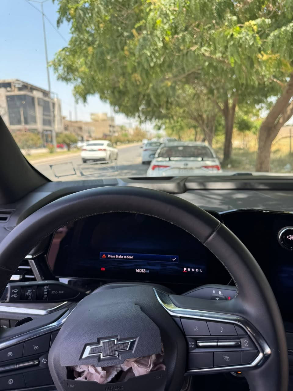 تاهوموديل 2025فئةZ71 دخول جديد الضرر فقط جاملغ بارد ورجع بلادي وايرباكات طاكه دخول كتاب شهداء السعر55000الف دولار المكان بغداد حي الخضراء تلفون ***********
