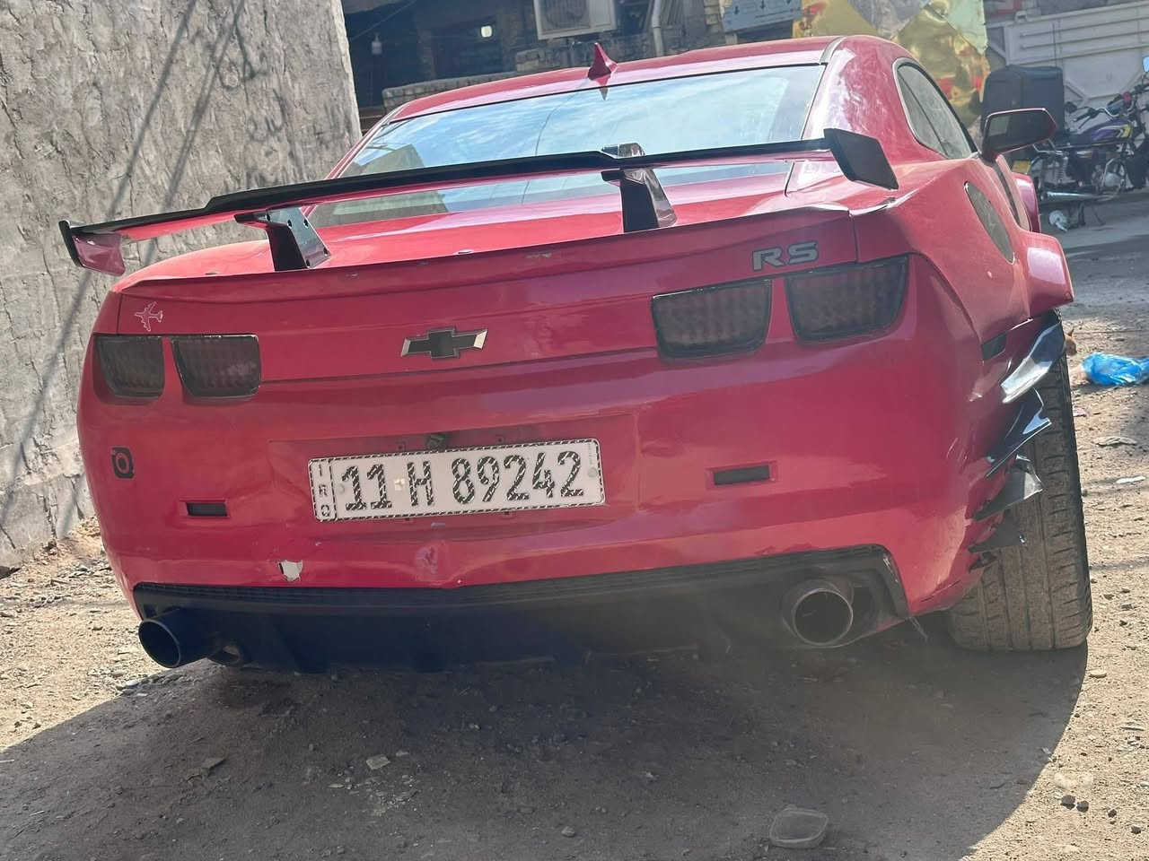 السلام عليكم
كمارو 2012 محدث 18 
كير مكينه كفاله 
سياره مابيه نواقص شي بسط 
مصبوغه حزام لغرض التحديث 
سعر 85 او مراوس 
***********
