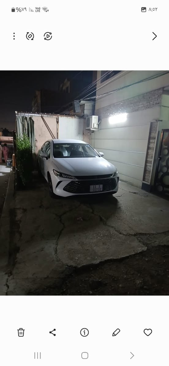 بيوايدي جن بلاص زيرو ماشيا ١٠٠ كيلو مديل ٢٠٢٥ مرقمه بغداد وباسمي رايدها ١٢٦ ورقه كفاله كل السياره او مراوس. بكورلا حديث موجوده السياره بالسيديه رقمي ***********
