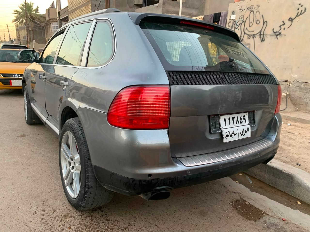 سلام عليكم بورش كيناي محرك كير بطة كير موزين سيارة بدون صبغ صدر جديد رقم اربيل سنوية صاقطة تحويل ثانيوم بيع مستعجل مستعجل عنوان فلكت سلمان باك ***********
