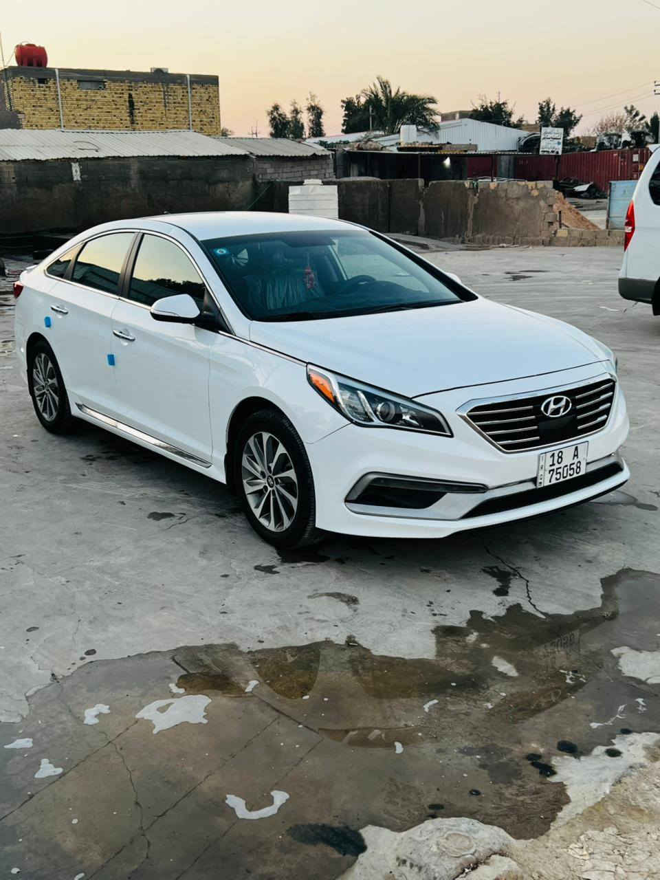 سوناتا ٢٠١٥ رقم بابل دولي تحويل مباشر ضرر دعاميه خلفيه وهلال وطرف الباب صبغ ليبل واحد بدون داخل  فول مواصفات بصمه تشغيل وبصمه أبواب فئه سبورت شاشه كبيره كامره دواره تبريد بيانو كشنات جلد كشن كرهباء تدفئه وتبريد  بل كشن يدات نيكل لد امامي خلفي كشن كرهبائي منضومه زنون رادار جانبي حساسات خلفيه ويل كروم تحكم جهتين ٣انضمه قياده محرك٢٤٠٠ كير تخم تاير حداده امامي خلفي تبريد ثلج❄️ ❄️ سعر ١٢٥ وبيه مجال للاستفسار الاتصال ع *********** *********** مكاني ذي قار الرفاعي الرفاعي, ذي قار
