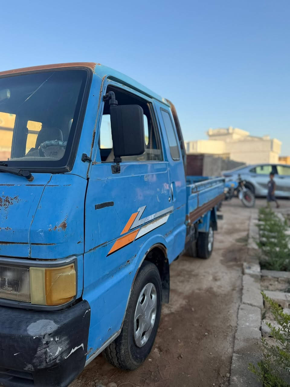 بنكو مفوله للاخر ومعمره بس صبغ ما صبغتها 
مكفوله للاخر 
***********
