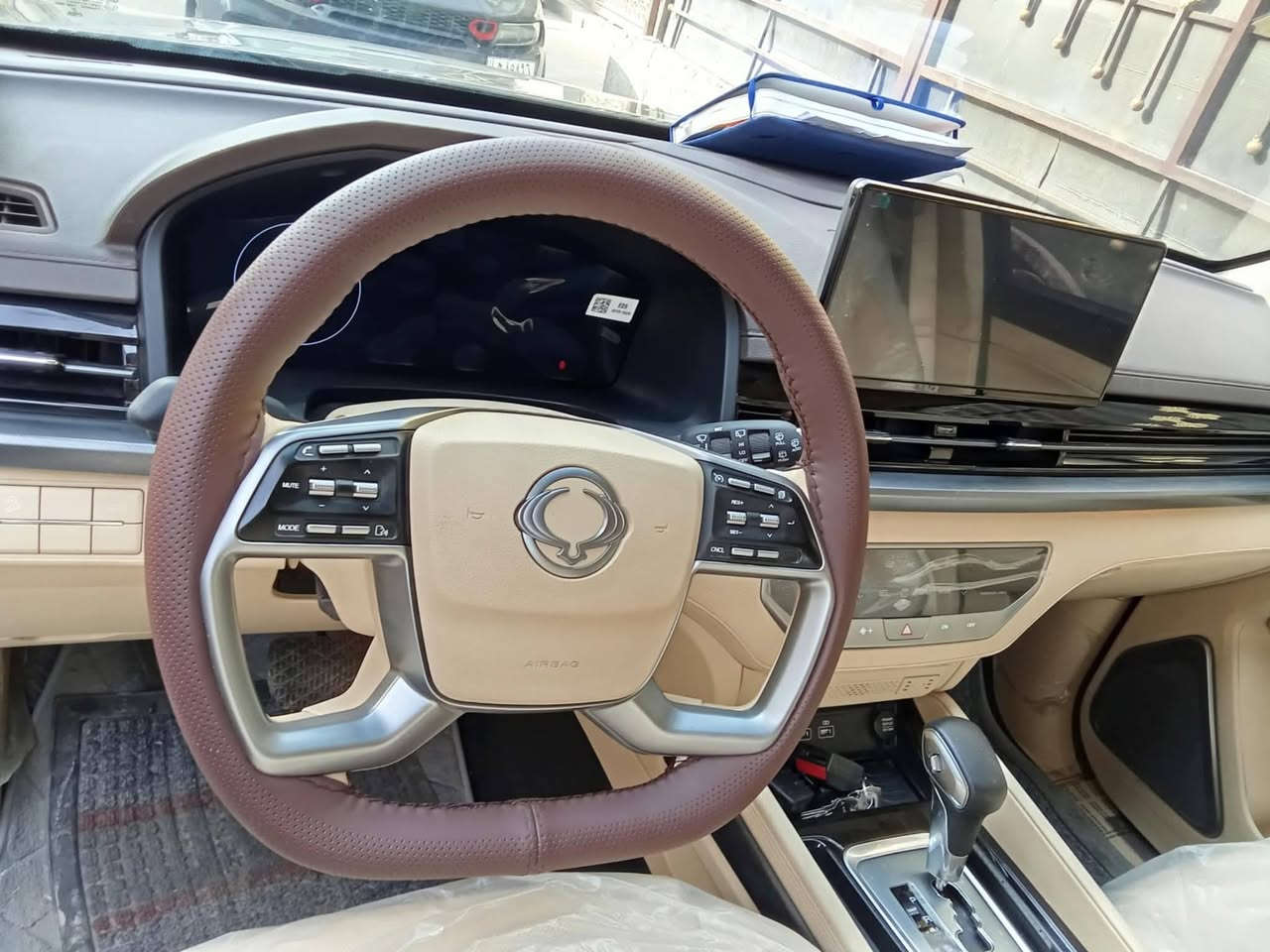 سياره   ريكستون (KGM REXTON ) للبيع او المراوس 
موديل 2024
4WDفول مواصفات
10000km ممشى السياره
سياره مكفوله
7740639886 واتساب
