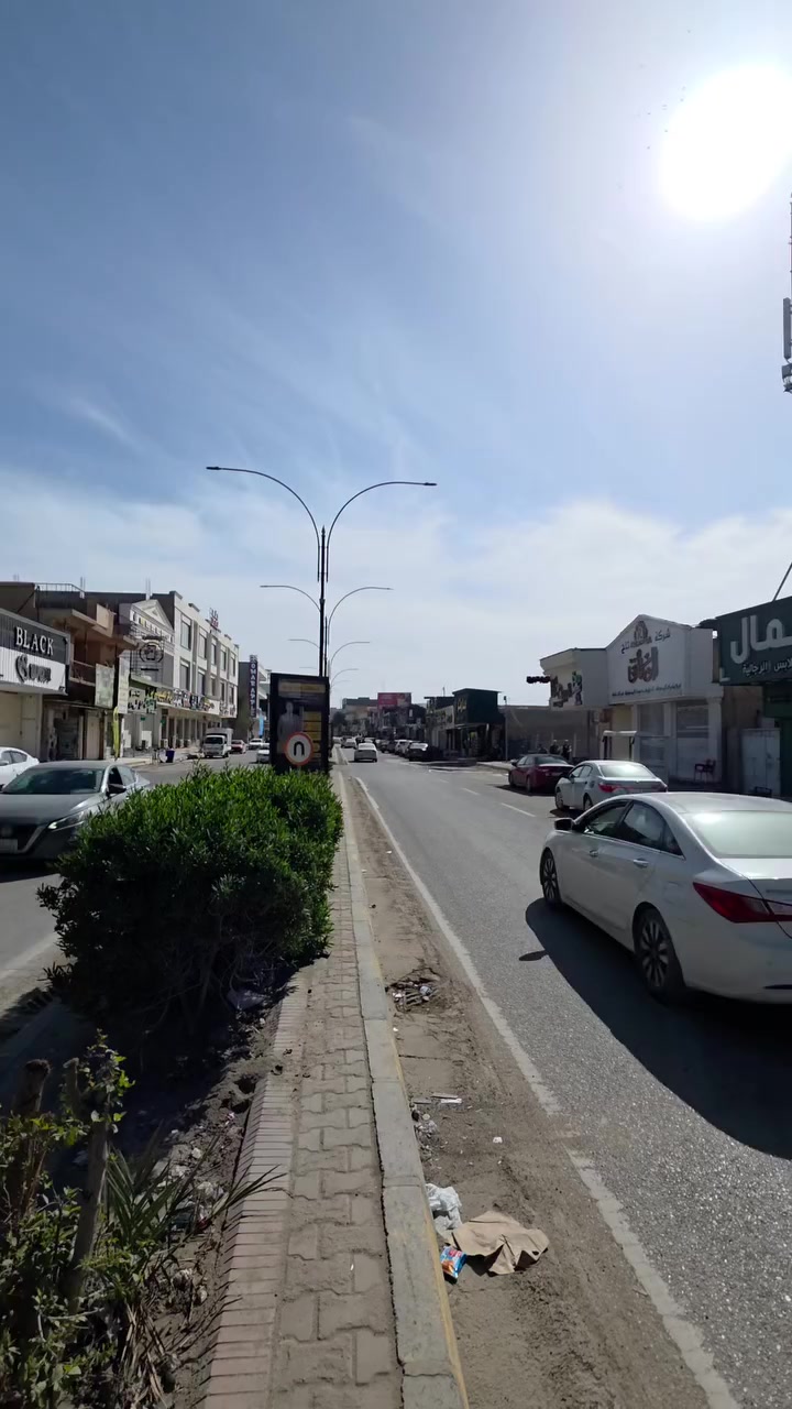 للأيجار...
قاعة طابق ثاني مساحة (١١٠م) واجهه (١١م) نزال(١٠م) 

الموقع /سنتر شارع الزهور - تكريت 

 قاعة مجهزة بتبريد عدد (2)، واجهة جام أنيقة، ديكور واجهه كامل مع سقوف حديثه وإضاءة كاملة موزعة بشكل مميز مع وجود نظام الأطفاء. 
للأستفسار / ***********
