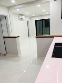 شقة للاجار داخل مجمع الروان السكني – بغداد حي الحسين، شارع المطار، قري...