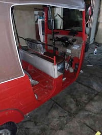 تكتك البيع موديل  18شهر 11قريبه عل 19رقم وسنويه كشره مكفوله شويه تكحيل...