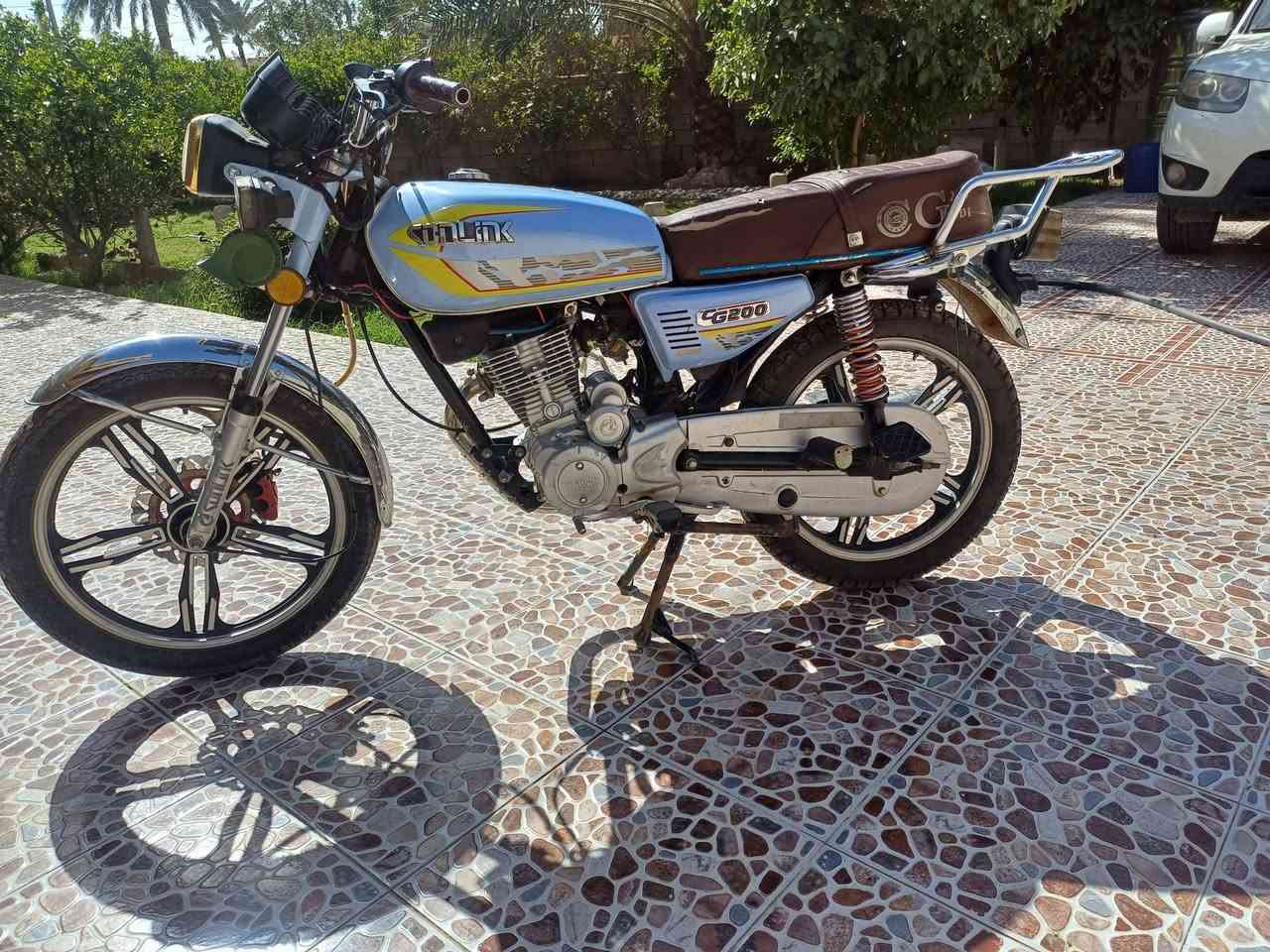 السلام عليكم سيفان للبيع موديل 24 محرك 200 أوراق كامله يحتاج الهه ترتيب شويه السعر 650 وبي مجال المكان كنعان


**إذا كنت صاحب هذا الإعلان وتريد حذفه لأي سبب، رجاءا أرسل رسالة إلى الدعم الفني**