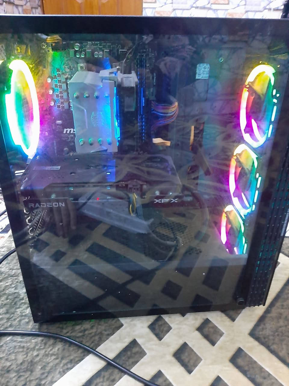 المواصفات
AMD Ryzen 5 3600 : (CPU) المعالج
16GB :(RAM) الرام
AMD Radeon RX 6600 :(GPU) كرت الشاشة
m.2. 1t +ssd 110 الذاكرة
باور سبلاي 650
hoesd-a 24/ 165 h شاشة
سبيكر + ماوس و كيبورد وماوس باد
التجميعه جديده استخدام شهر فقط 
*********** مكان بصرة
