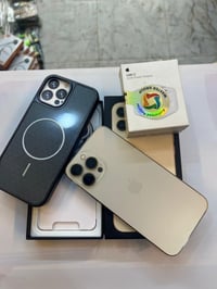 ايفون 13 برو ماكس ٢٥٦ • بطارية ٩٥% • ضمان وكالة