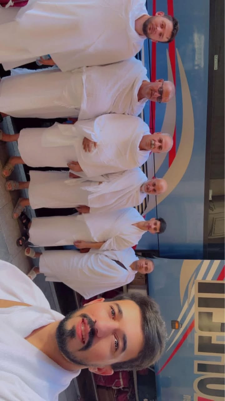 ✨ مو كل رحلة… توصلك للحرم براحة وطمأنينة 🤍🕋
ويا ✨ شركه جنه الغسق للحج والعمرة ✨
تعيش أجمل الأجواء الإيمانية بخدمة تليق بيكم 🌙🤍
🚍 باصات حديثة ومكيفة
🕋 مزارات دينية طوال الرحلة
🤍 مرشد ديني مرافق
🏨 سكن مريح قريب
✨ تنظيم وخدمة من القلب
📍 الموصل — حي الشرطه
🕋 الأسعار حسب الجهة:
▫️ 325 — البرنامج الاقتصادي
▫️ 350 — محبس الجن جهة السقائف
📞 للحجز والاستفسار
***********
رحلتك مو بس سفر
هي سكينة وراحة وتجربة إيمانية تبقى بالقلب ✨
