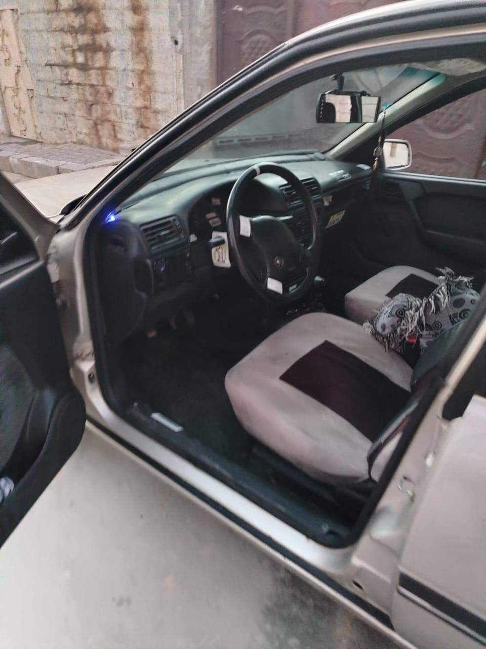 سلام عليكم اوبل فكتره موديل 92
مكينه 18 بسمي رقم وسنويه جديد دفتر بانزين بي
تخم تاير جديد كير ومحرك شرط السياره كله علابلاد جاكوج مابي فقط صبغ عام جماليه سياره نضيفه وحلوه مال بيت 
اخوان اني مكلف بل نشر هاذا رقم صاحب السياره 0783 293 9334 وبل عافيه عل ياخذها مكان السياره كركوك حزيران
