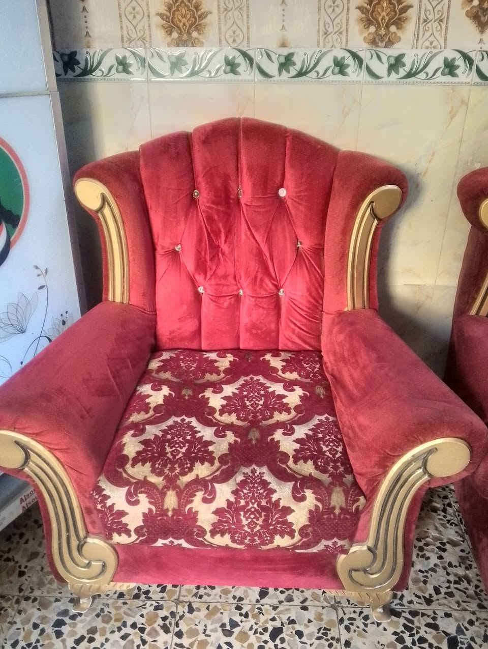 السلام عليكم اخوان تخم اللبيع عراقي 10 مقعد حيل نضيف مكان العبيدي شارع 20 قرب سنتر المصطفى سعر 150 الف  رقم *********** ☎
