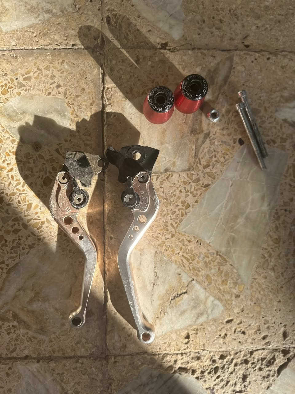 غراض جبلي ل بيع. توصيل موجود ***********👋🏻🤍.
