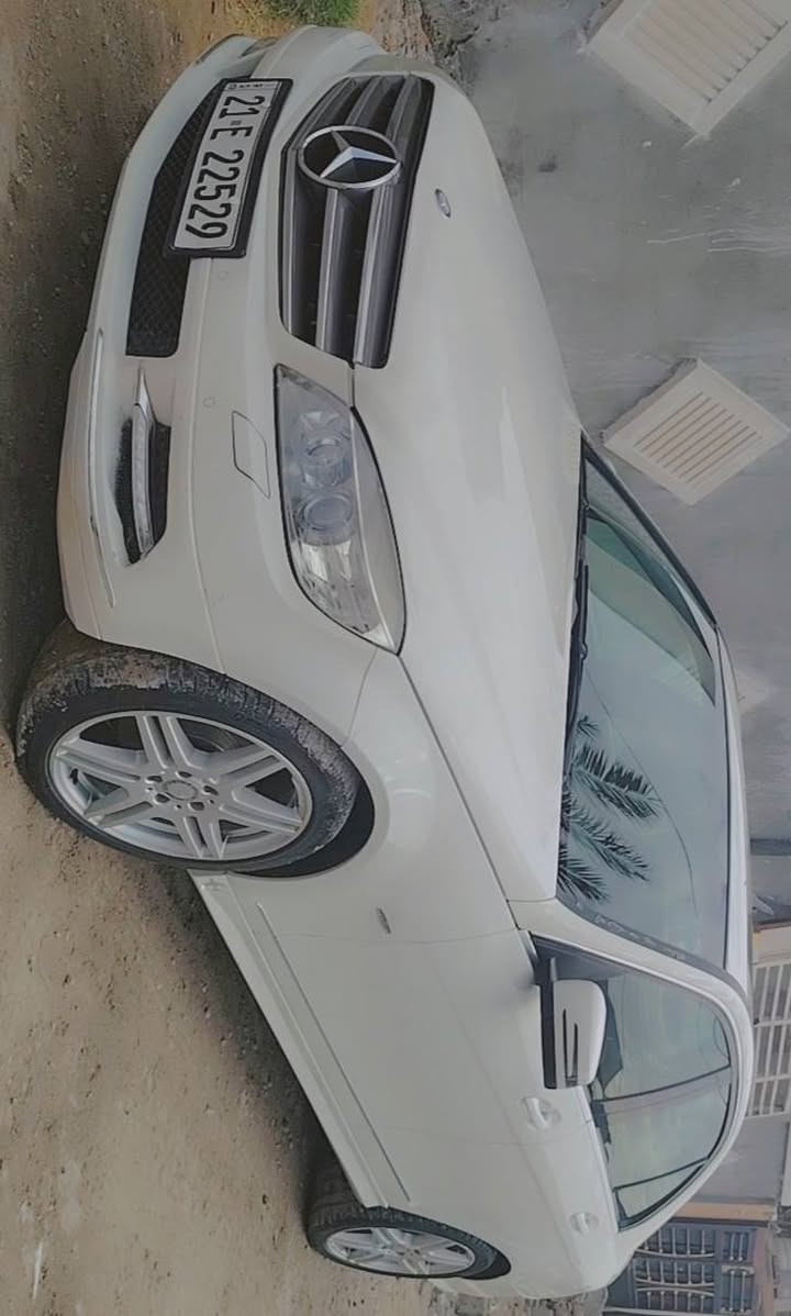 السلام عليكم مارسدس c200
موديل2009 خليجيه
سيارة خير من الله تحويل او وكالة شوكت ماتحب عنوان السيارة بغدادالبيع او المراوس السعر خاص$الاتصال واتساب ***********
