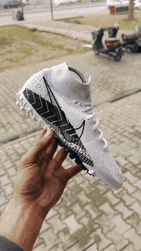 حذاء باله اصلي نضافه 100/100

قطعه مفوله 🔥

قياس 40 ونص 

توصيل متوفر جميع محافضات العراق 

***********
