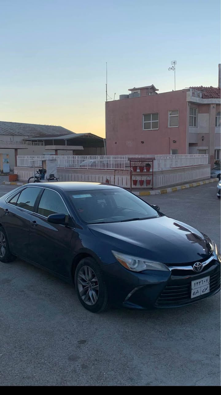 سياره كامري موديل ٢٠١٧
سياره ٢قطعه سبوخ  بيداخلي بي ارباك 
موسفات LE
سياره خاوينه 
جملع و درگه صبخ بي داخلي 
ارباك نه ته قينه 
رقم تله فون ***********
واتساب و كوره ك أربيل, العراق
