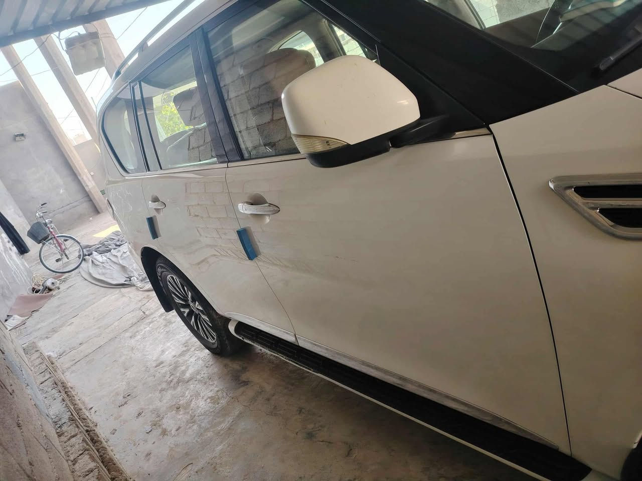 نيسان باترول 2015 رقم بغداد بسمي فول موصفات بلاتنيوم محرك الزغير مرغوب ثمانية سلندر. بيها ثلاث قطع صبغ اثر جراد مو حادث. ماكان بغداد ابو غريب. سعر 285 بيها مجال قليل. اي سفسار ***********.
***********
