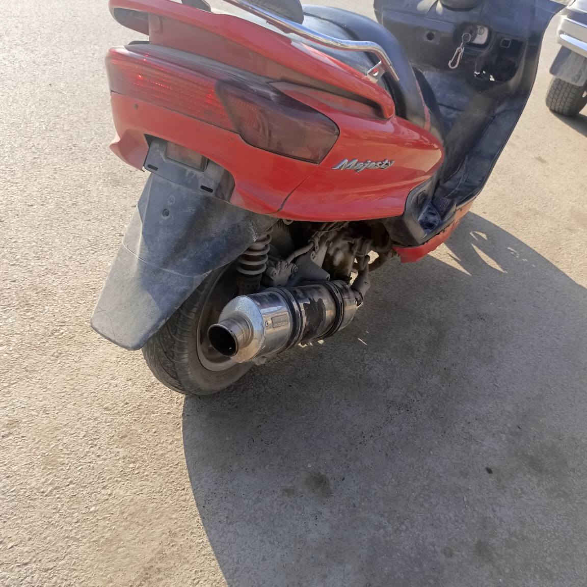 سلام عليكم دراجه ماجسته نكره بل وقت خير من الله كلشي بيها شغلل لايت هورن اشاير سلف كلشي بيها شغال سعرها 375 شراي يتصل او خاص *********** بغداد, العراق
