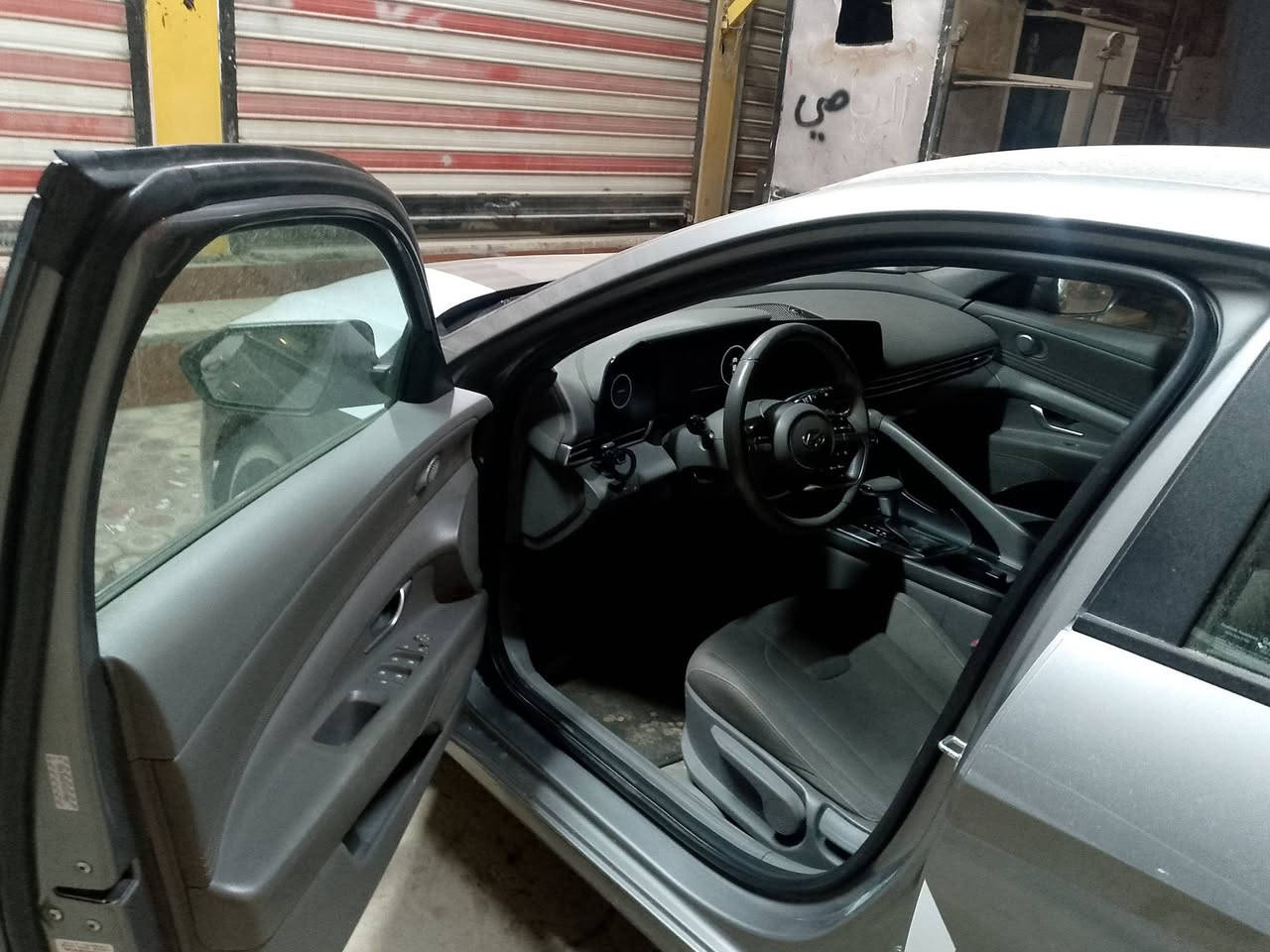 السلام عليكم
هونداي النترا 2023
رقم اربيل دولي بسمي
فول مواصفات عدى الفتحه
كير اي تي 
.زنون بلادي
.رادار امامي خلفي جانبي
توقف ذاتي
مانع اصطدام
سايد بريك كهرباء
قياده ذاتيه
بصمة ابواب
كار بلي
الخ.......
حادثه جاملغ جهة السائق مبدل مع بع بنيد مصبوغ
السياره جاهزه
مكان السياره بابل جسر الثوره
للاستفسار
***********
