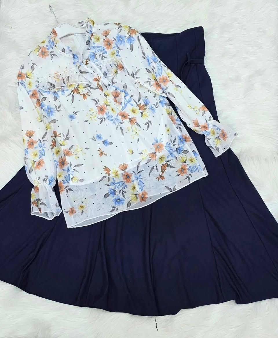 بلاشششششششششششش ٣ الاف 💥
قميص بناتي محير شيفون مبطن تركي درجه اولى 
قطع اخيره قياسات اخيره استغلو العرض 💯💯


**إذا كنت صاحب هذا الإعلان وتريد حذفه لأي سبب، رجاءا أرسل رسالة إلى الدعم الفني**