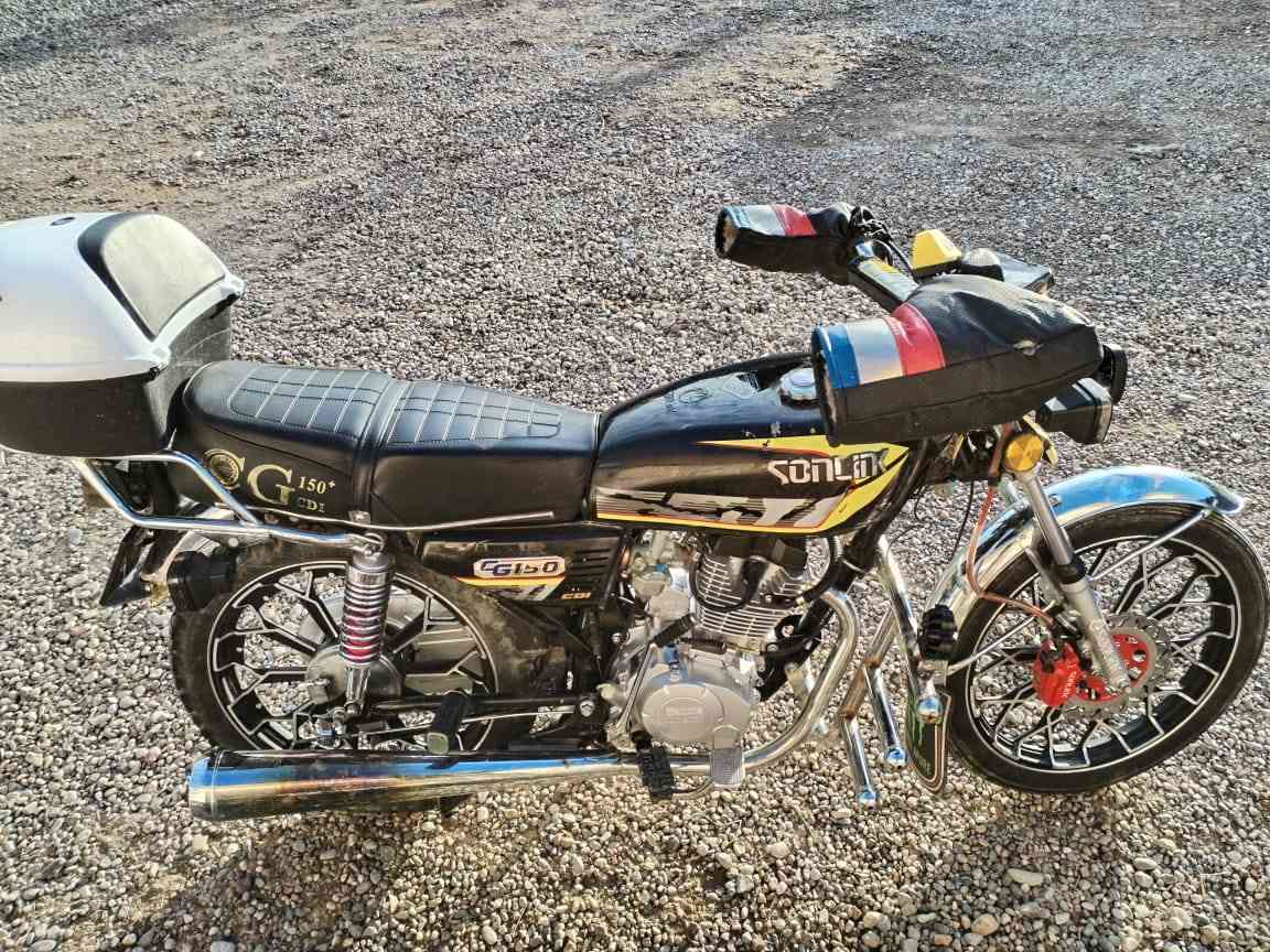 السلام عليكم
يوجد ماطور موديل 24
محرك مامفتوح السعر 
650 بي مجال للستفسار 
***********
