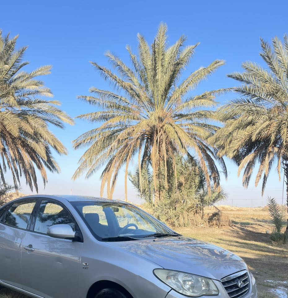 السلام عليكم النترا افانتي  2007 كفالة عامة بيها بارد قليل بالجاملغ الخلفي جهة الايسر كير ومحرك كفالة رقم بغداد مستعجل على التحويل *********** الحلة طريق بغداد
