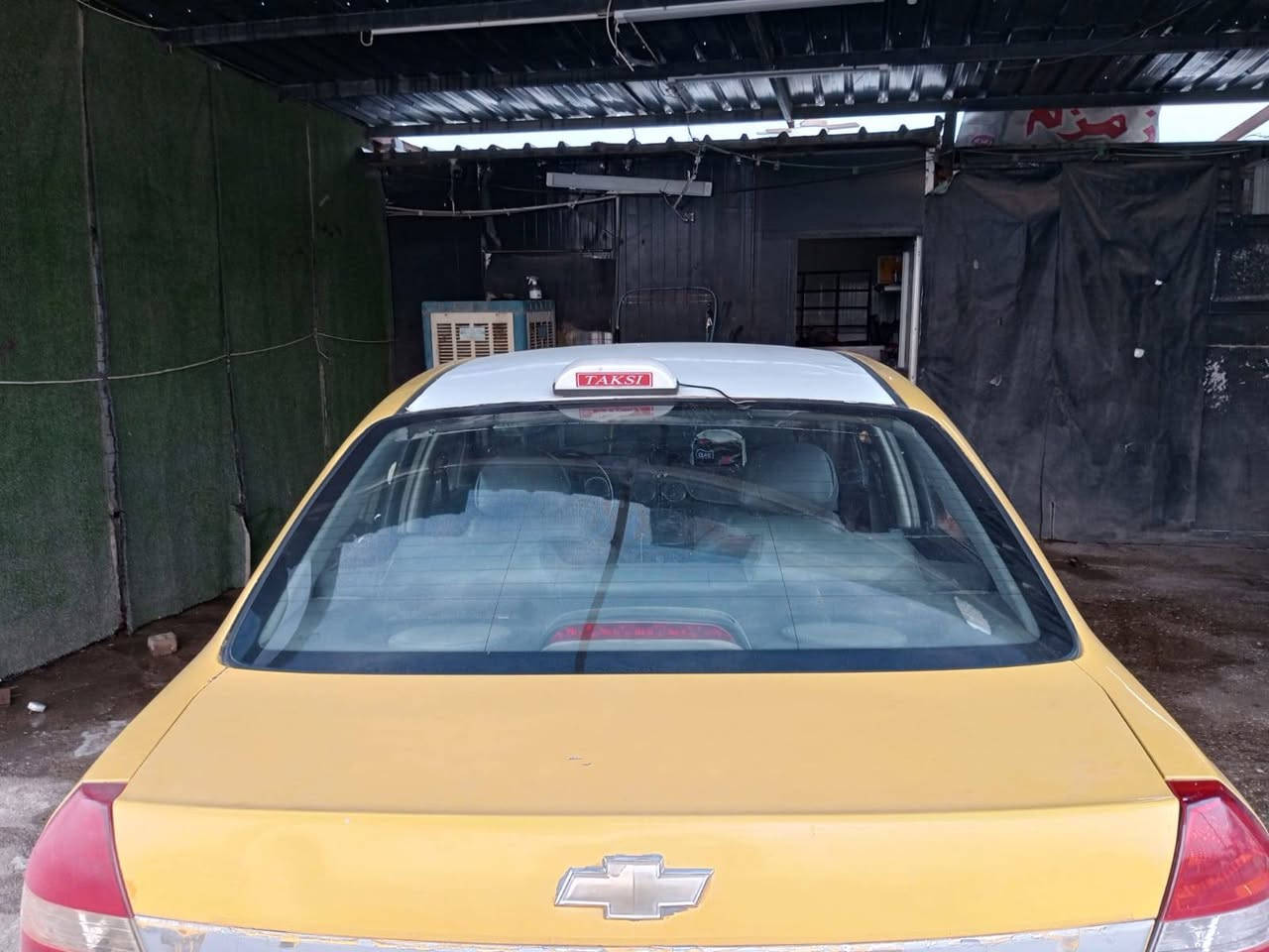 سلام عليكم للبيع سياره افيو 
مديل2007 رقم بغداد اجره هيه مصفره صاحبه اب خانقين حداده جديد تخم تاير معه وياله جديد  محرك خير من الله لا تبخير ولا صرف تخم تاير جديد منضومه زنون ثلجي دوشمه جديد تبريد ثلج تدفه سعر50او بيه مجال رقم*********** بي وتساب هم عنوان خانقين
