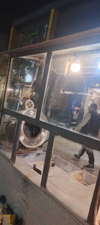 متاح للبيع شراي يتفضل خاص او تصال على رقم 07757111021