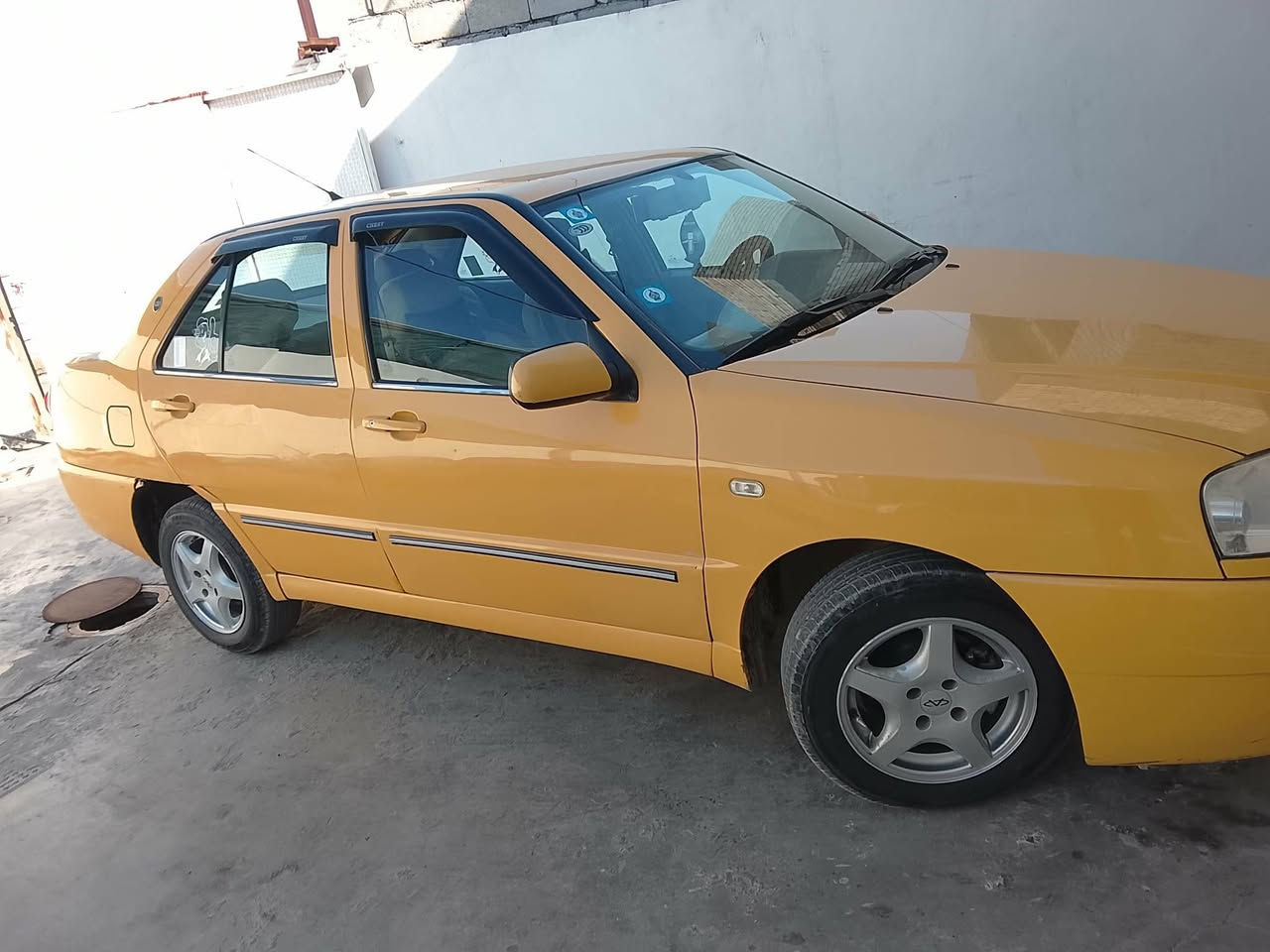 السلام عليكم
شيري موديـ ـل 2010 سياره عله وضع الشركه مكينه خير من الله كير مكفول تدفئه تبريد الكشر مكفول كهربائيات بعدها وضع شركه سياره ما مشتغله تكسي. سنتر لوك
سنويه جديده بأسمي شرط التحويل مكاني بغداد بسمايه
*********** السعر 36 وبيها مجال بسيط
