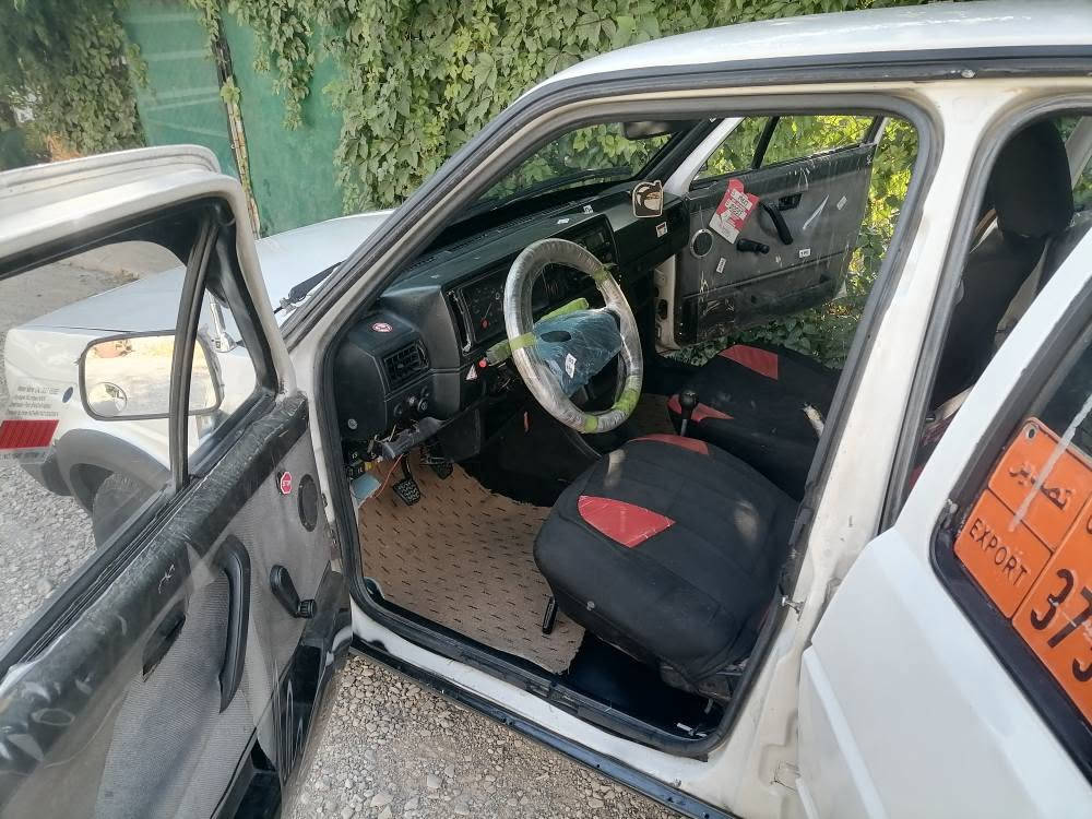 گۆلف بۆ فرۆشتن ئاڕم پلاستیک بەشەرتی ئەوەی بیکەت بەناوخۆتەوەگیرومەکینەو کارەبای تەقەو ڕەقە بەشرت ماڵی دۆستە  جەکوشی پیوەنیە *********** السليمانية, العراق
