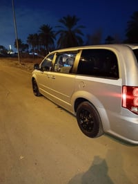 من رخصت لدمان (ادوات ادوات سيار دوج كرفان 7راكب سيار جديد من كلشي مكين...