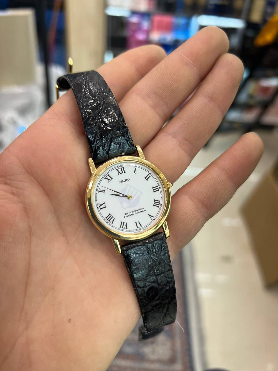 تحفه مميزه انيقة بمعنى الكلمة سيكو لاتينيه قشطه موس قطر 34 ميلين شعار بلمينه 
نضافه 98 
سعر طيب جدا سير بوك مبدل


**إذا كنت صاحب هذا الإعلان وتريد حذفه لأي سبب، رجاءا أرسل رسالة إلى الدعم الفني**